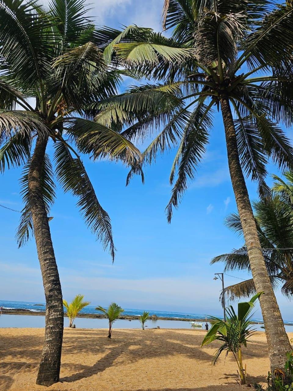 Paradise Bay Beruwala Buitenkant foto