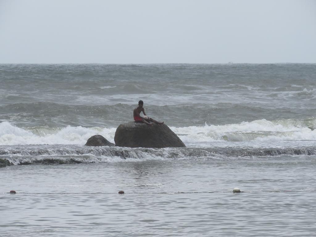 Paradise Bay Beruwala Buitenkant foto
