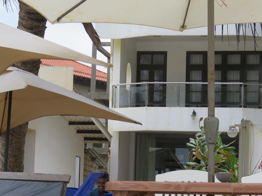 Paradise Bay Beruwala Buitenkant foto