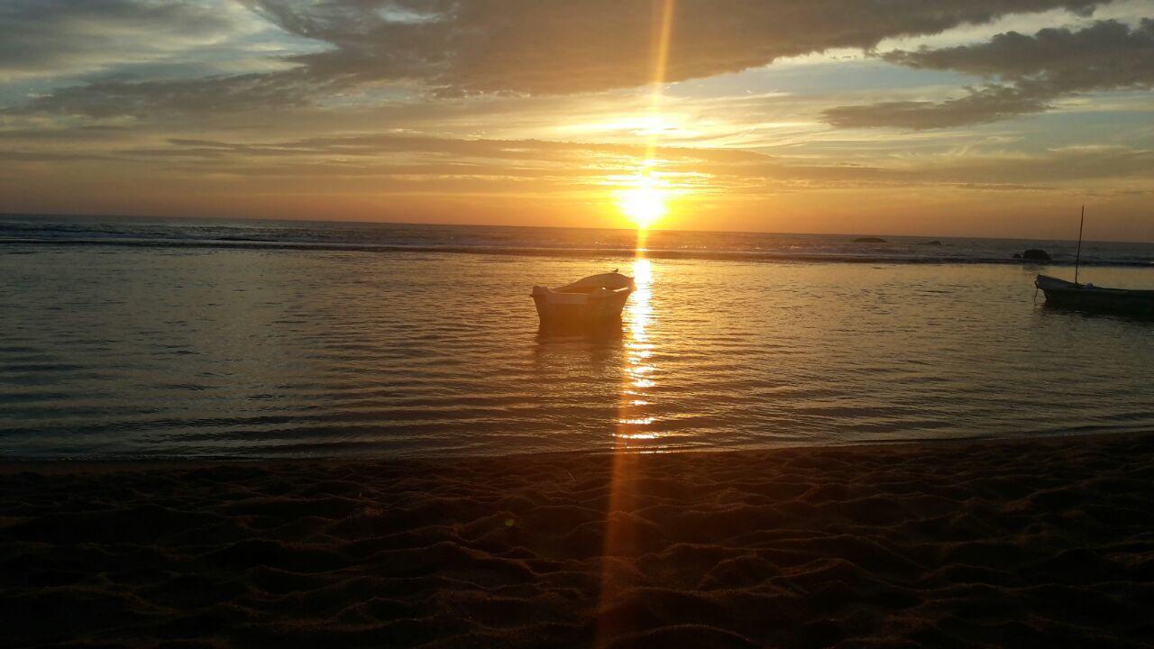 Paradise Bay Beruwala Buitenkant foto