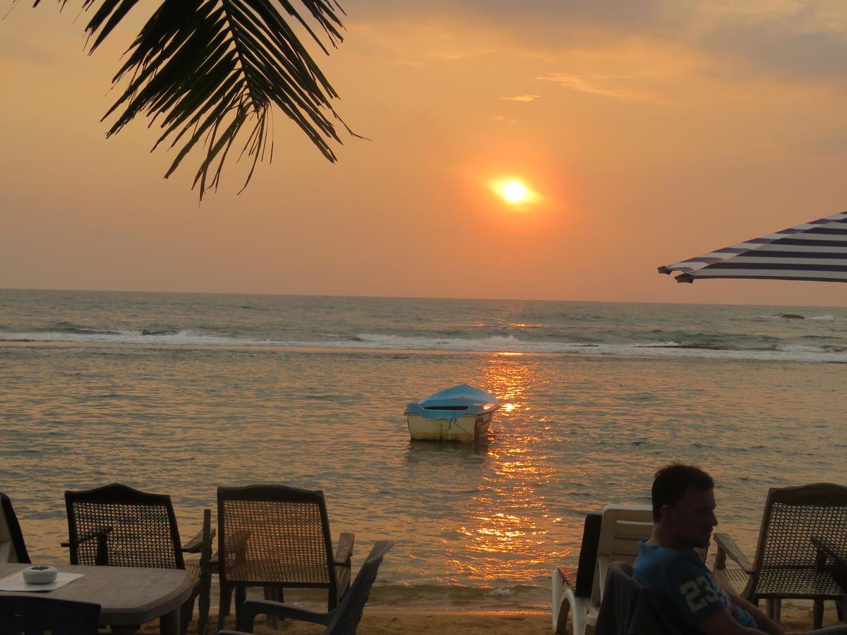 Paradise Bay Beruwala Buitenkant foto